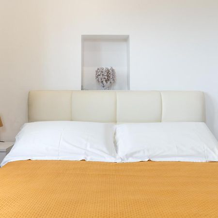 Relais Il Trullo Della Rupe Hotel Ostuni Bagian luar foto