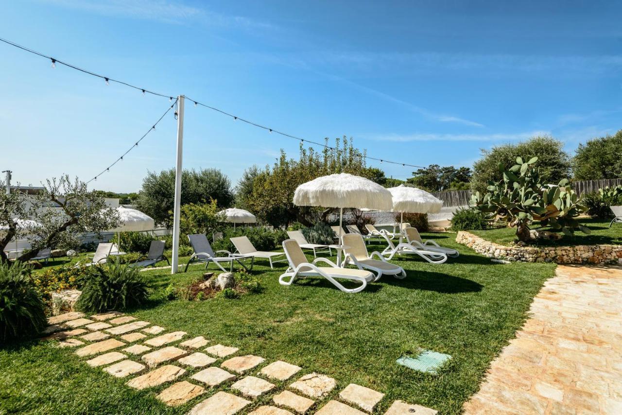Relais Il Trullo Della Rupe Hotel Ostuni Bagian luar foto